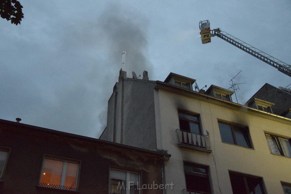 Feuer 2 Y Koeln Neustadt Sued Darmstaedterstr P042.JPG - Miklos Laubert